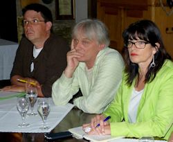 Foto von links: Christoph Weyrath, Leo Neydek und Jutta Blatzheim-Roegler, MdL